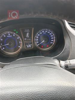 هيونداي أزيرا